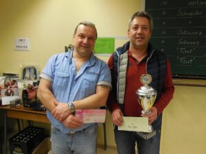 Bild: Annette Gleiser Gewinner_Schafkopfturnier_2016_small